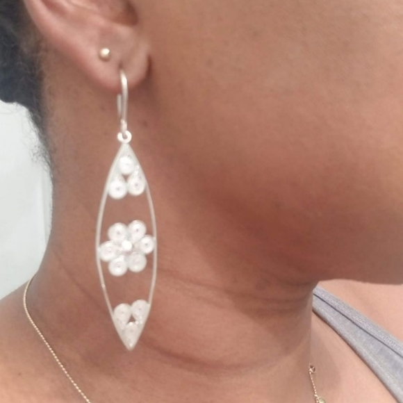 .925 Sterling Silver Flower Earrings - Picture 3 of 4